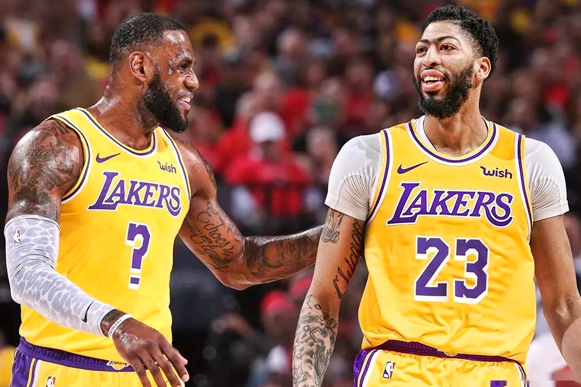 勒布朗·詹姆斯|连续三期领跑MVP榜单,詹姆斯今年有多大概率拿到生涯第五座MVP?