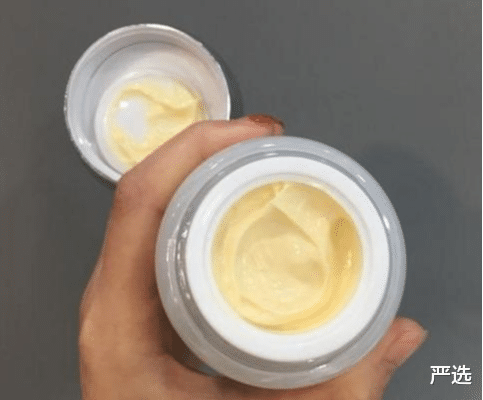 杨超越|俞飞鸿49岁的素颜照，皮肤白嫩毫无槽点，一点也没老年脸的松垮感