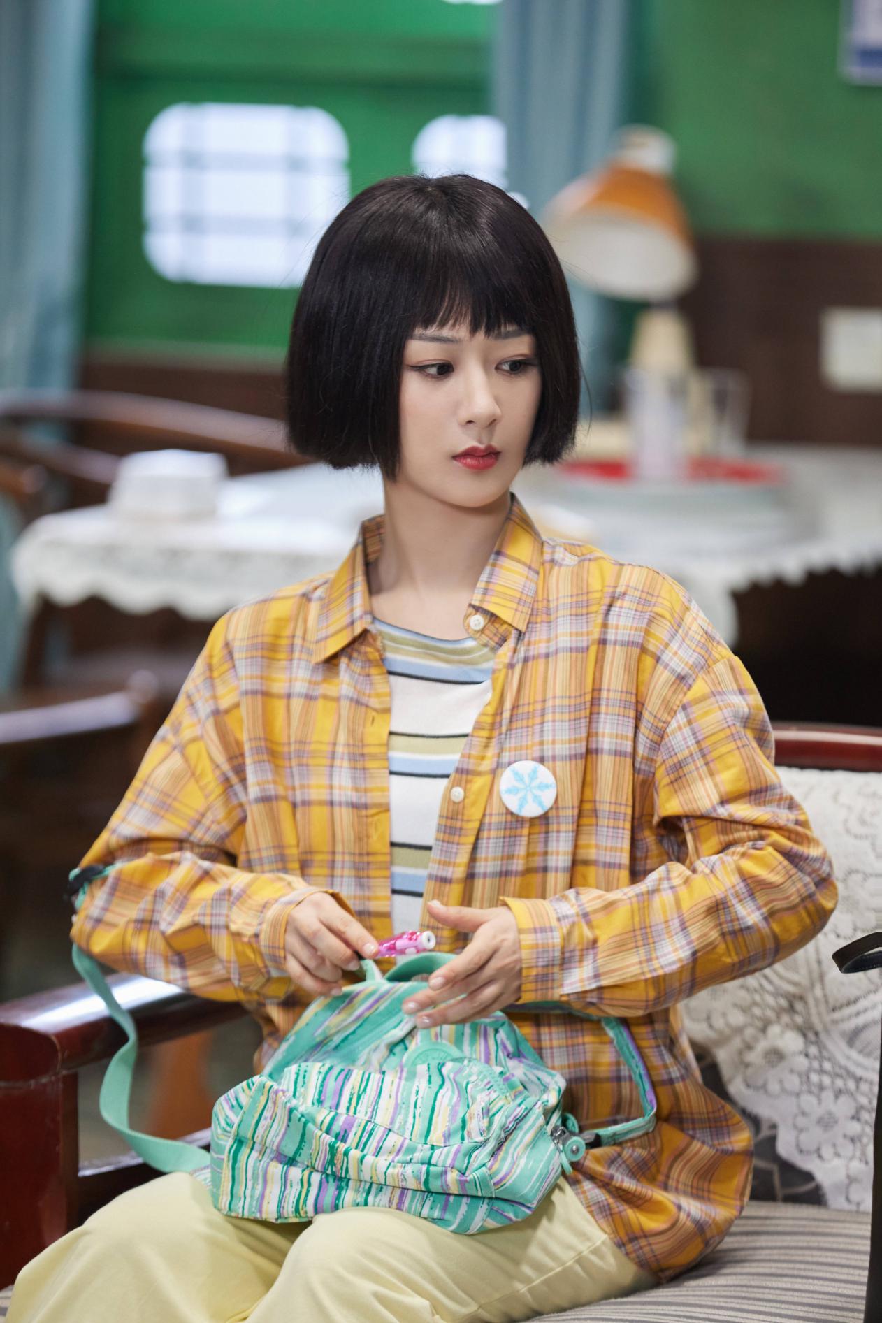 时尚圈的奇葩大喵|杨紫不愧是百搭女孩，和黄子韬也搭出cp感，初恋脸真不是说说而已