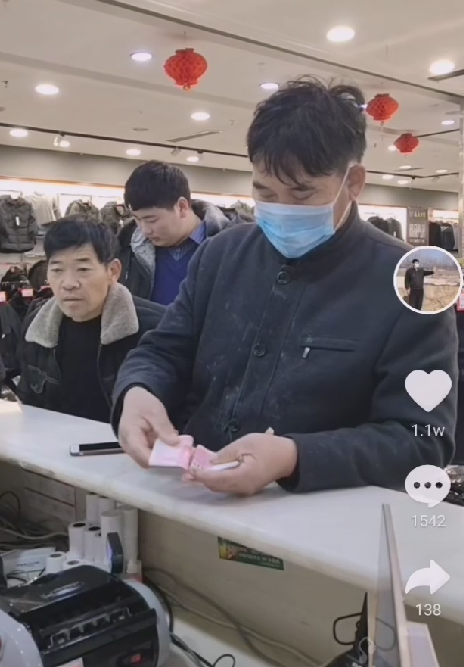 朱之文|大衣哥要的，可能不是儿媳妇，而是童养媳！