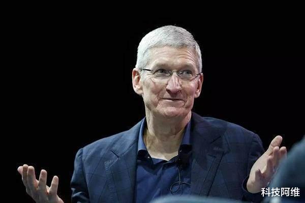 苹果|发布至今下跌2900元，苹果新机格外热销，旧款iPhone开始加速退场