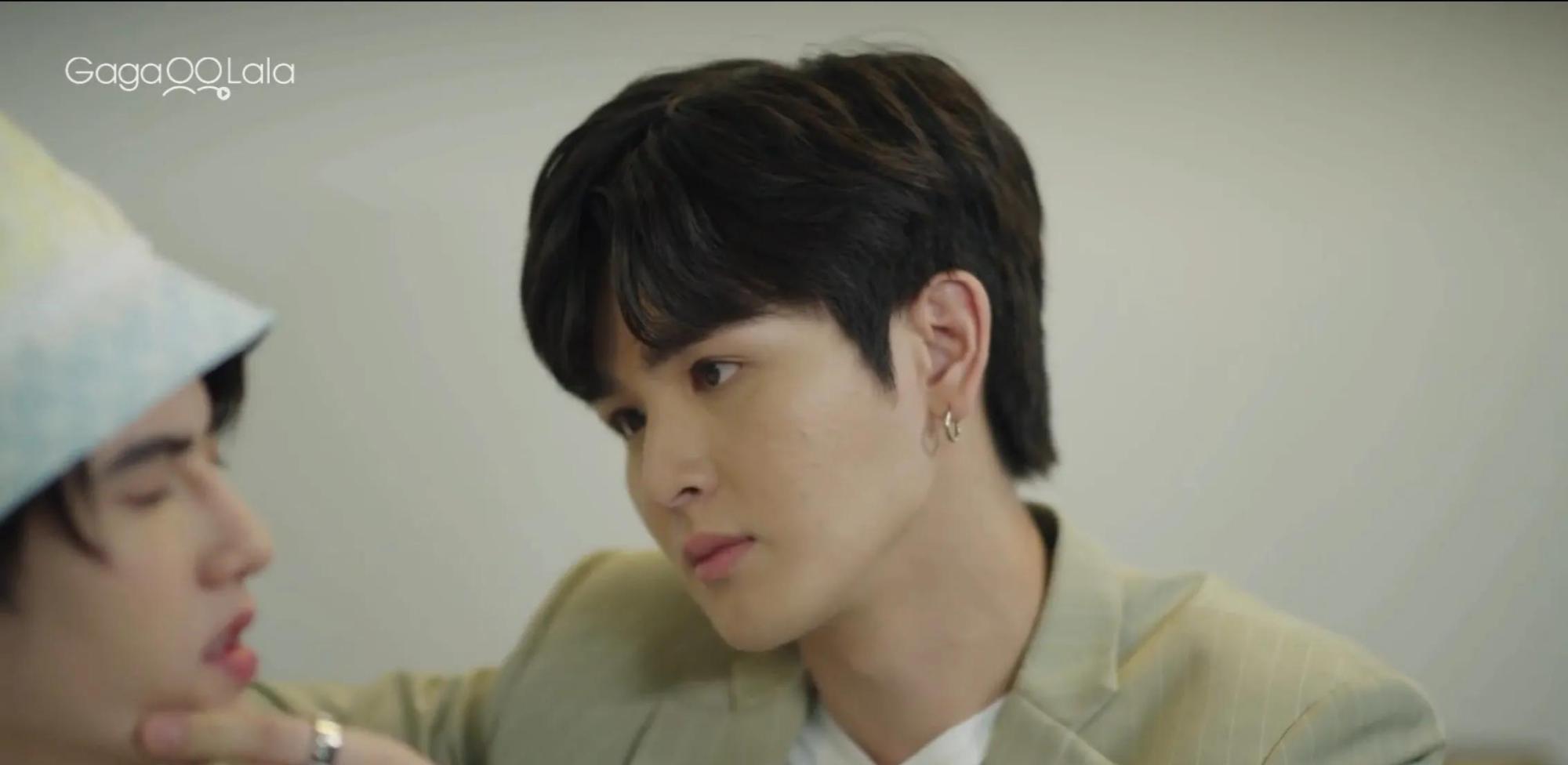 鞠婧祎|泰剧《爱的抽象派》开播！狮子重回颜值巅峰，出演霸道总裁！