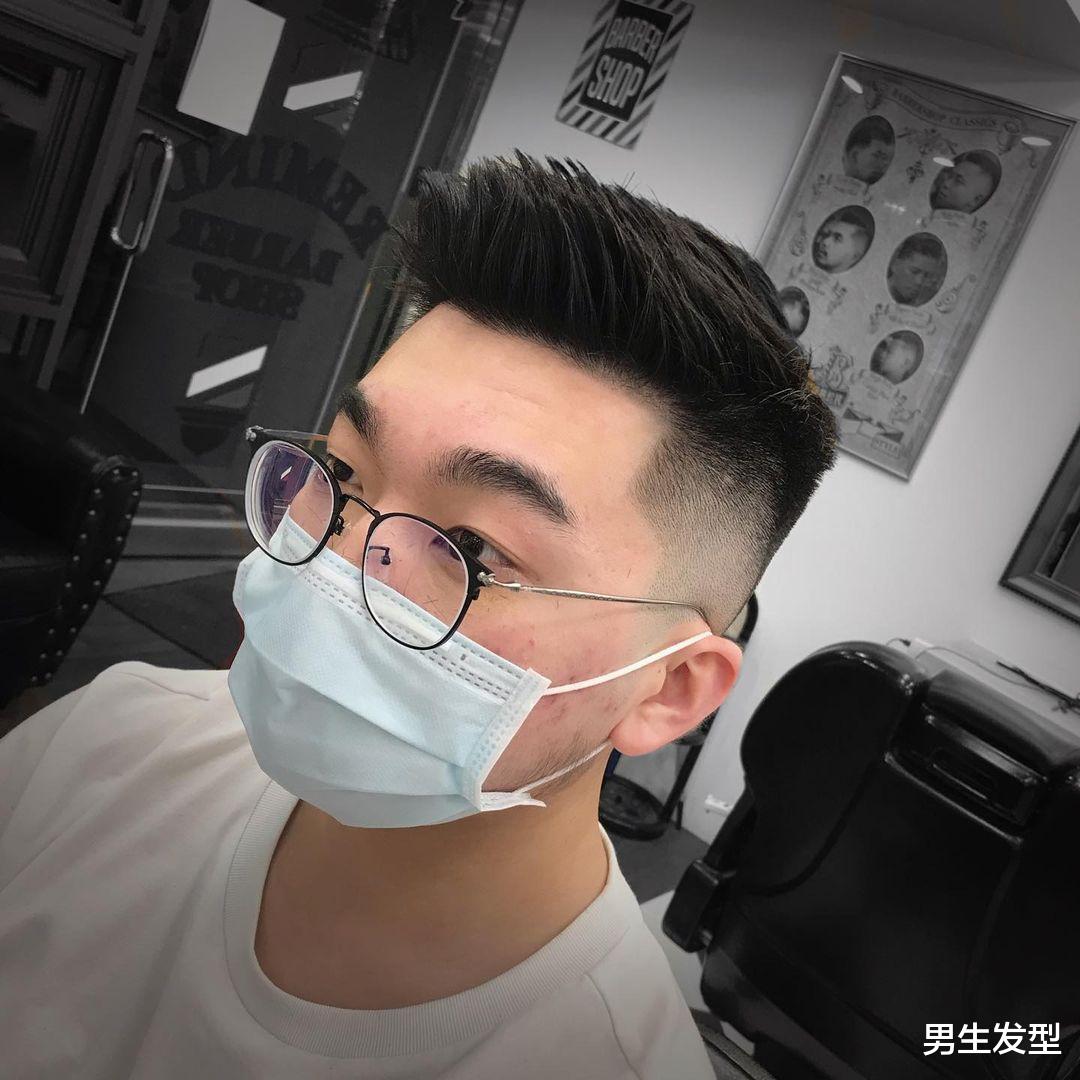 |男士发型别瞎剪，这6款清爽造型越剪越帅，让你的夏日更有型