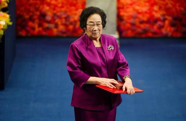 销售额|颜宁弟子、助理教授，放弃MIT推荐信，也跑去深圳当高中老师了？