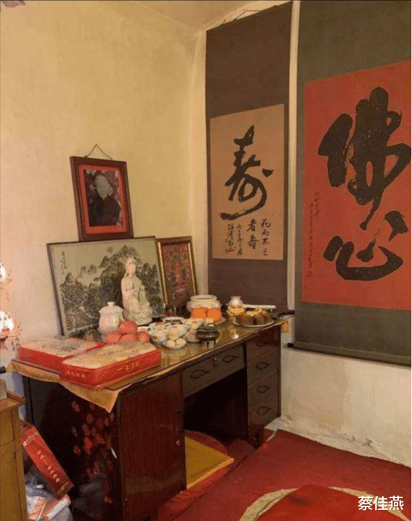 香河老人去世29年肉身不腐,身体光滑如打蜡,银白头发保存完好