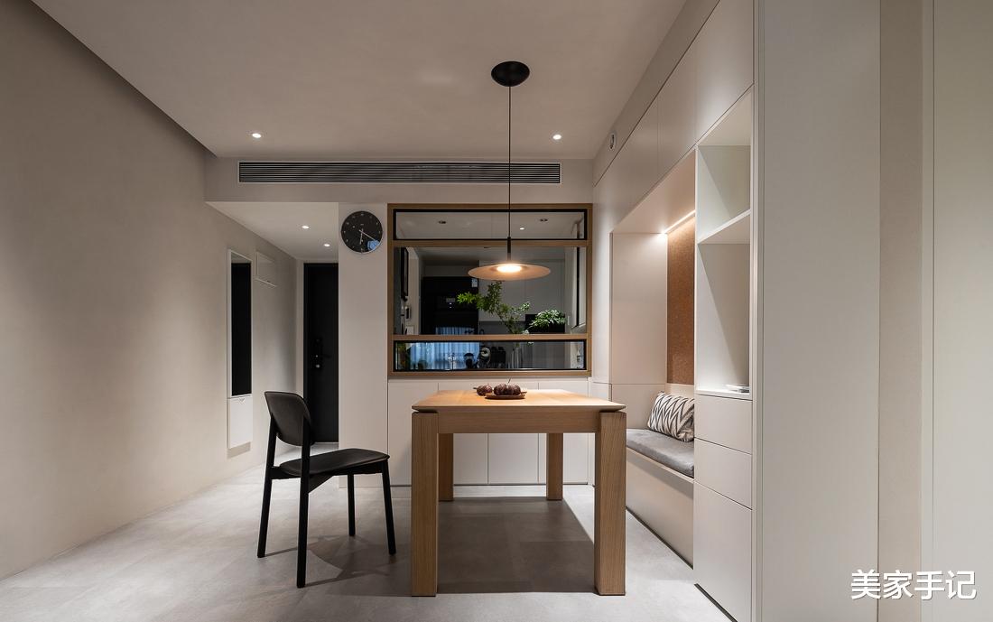 广东夫妻家中的高级场面，坚持阳台垫高40公分，完工堪比多间房