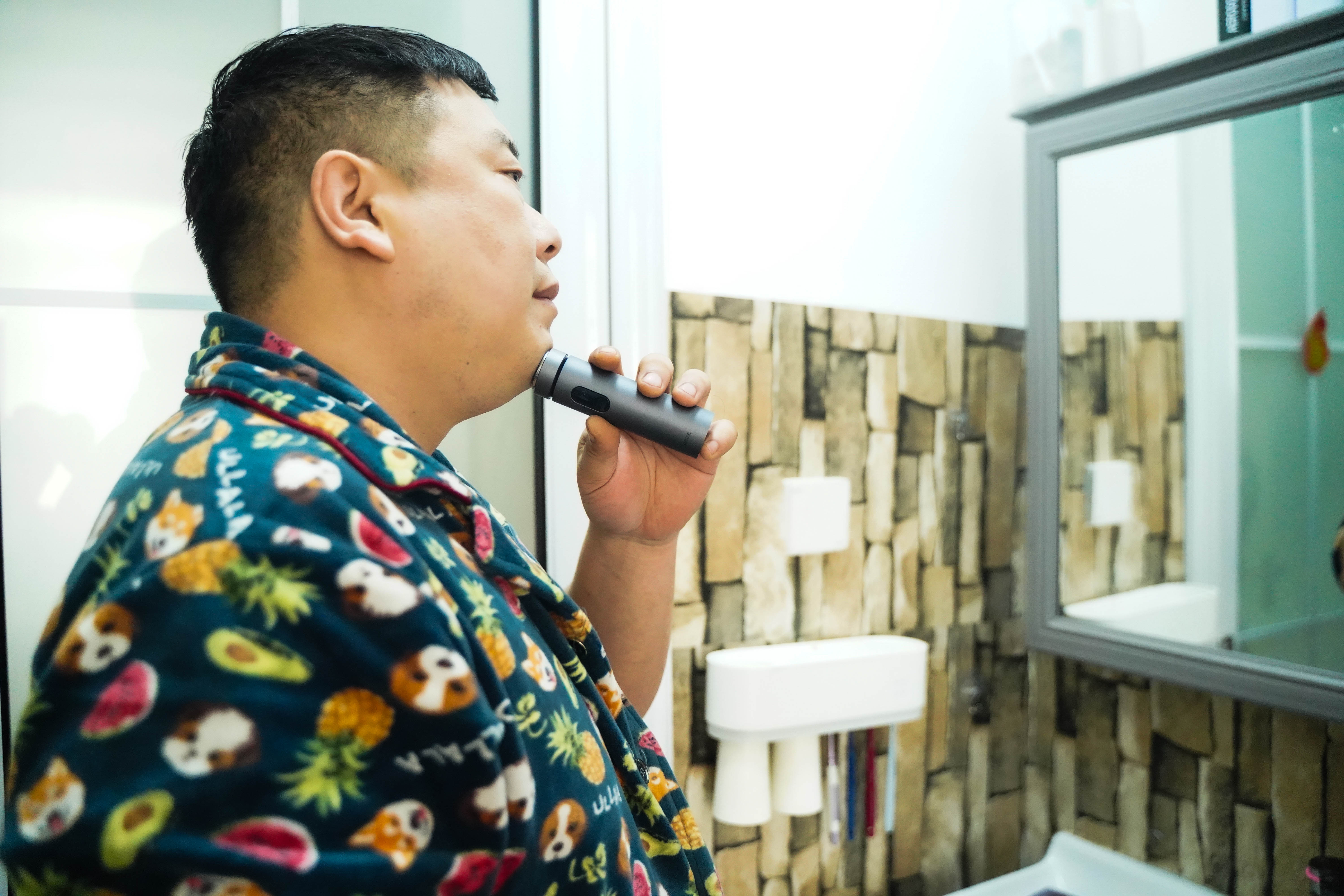 贴心老婆带来意外的礼物——须眉智能剃须刀T6(升级2.0版)