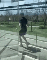 萌控孩|女朋友和她的闺蜜喝多了直接躺地上,我到底该怎么办呢?哇哈哈