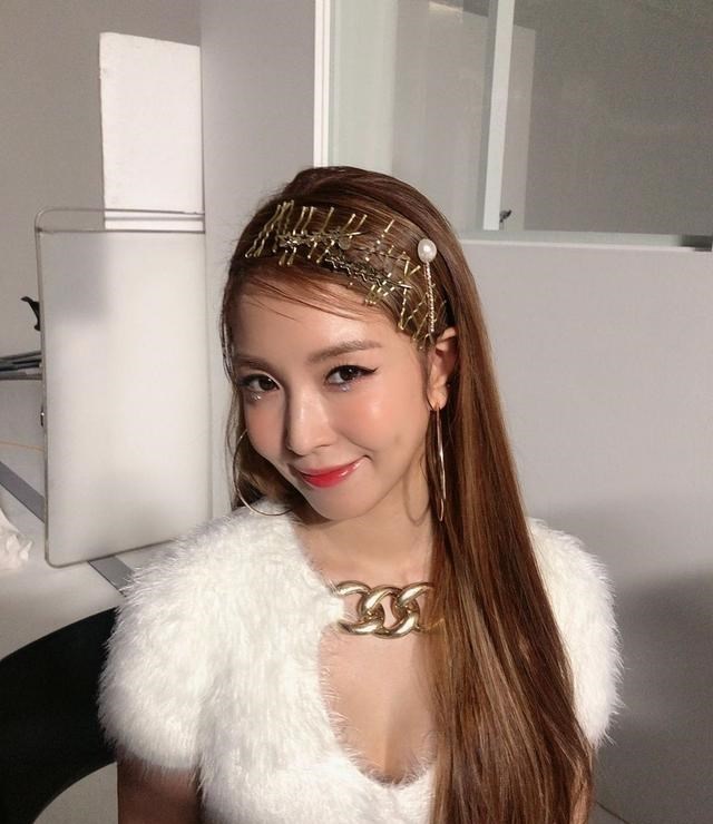 何美钿|BLACKPINK Lisa位居第7！2021年K-POP富婆女星Top7