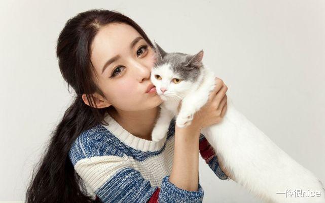 赵丽颖|赵丽颖被问每个月给孩子多少生活费？赵丽颖随口一答，很真实