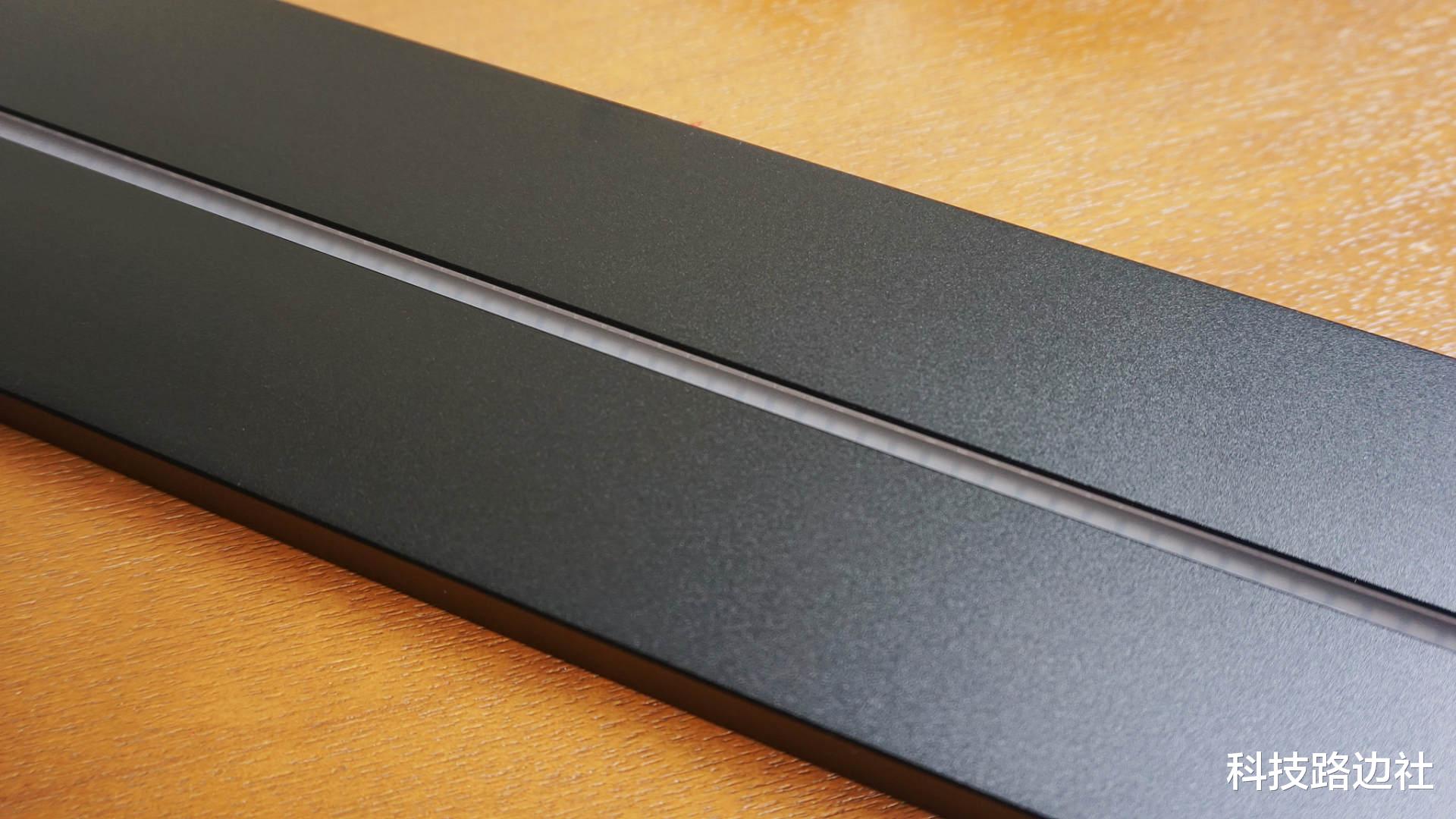 网红轨道插座值得买吗?书房改造装修,公牛轨道插座初体验