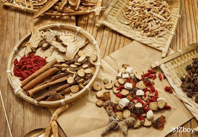 丝瓜|甲状腺的“黄金伴侣”已公布,并非丝瓜,多吃这3物,结节或逐渐消散