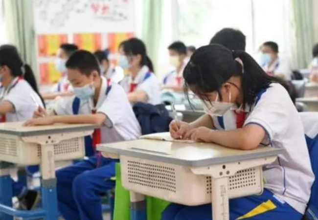 大树说教育|教育部传来重要消息，教师待遇和小学考试有变化，幸福来太得突然