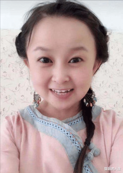 |袖珍女朱洁：身高1米28，月入5位数，嫁给秦学士婚后被宠成公主