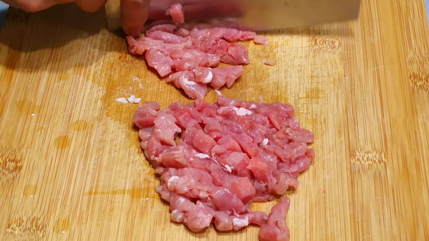 猪肉|夏季最香的菜,营养非常高,2元一斤吃得起,对肠胃好,别不懂吃