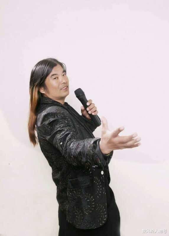 烤面筋|曾被评委骂下台，一首《烤面筋》爆红全网，身患癌症的他现状如何