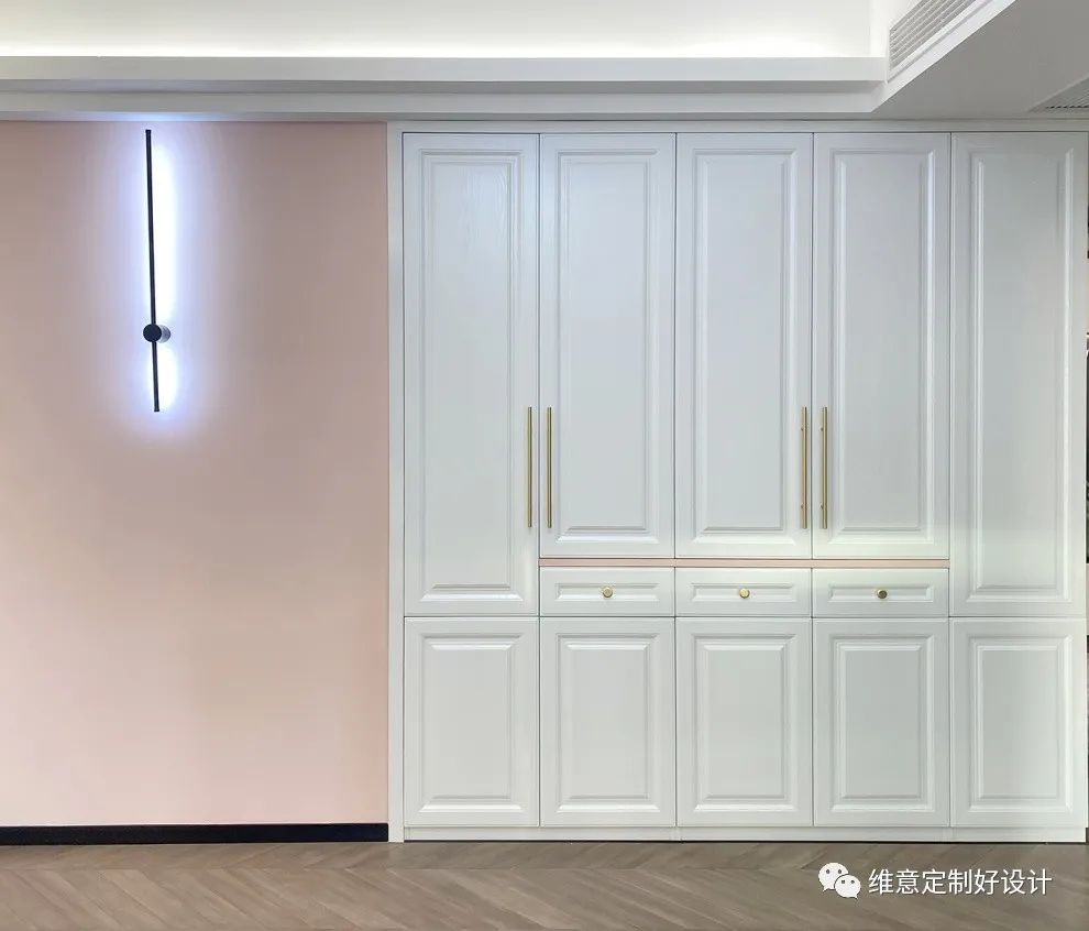 拆掉一间房改中西厨，全屋柜门无把手，她家的装修刷屏朋友圈！