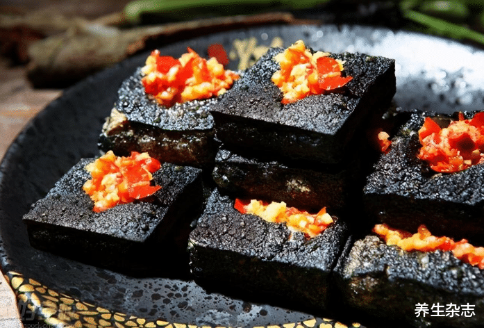 乳腺癌|38岁女子确诊乳腺癌，4次化疗离世，医生咆哮：冰箱1物尽快扔