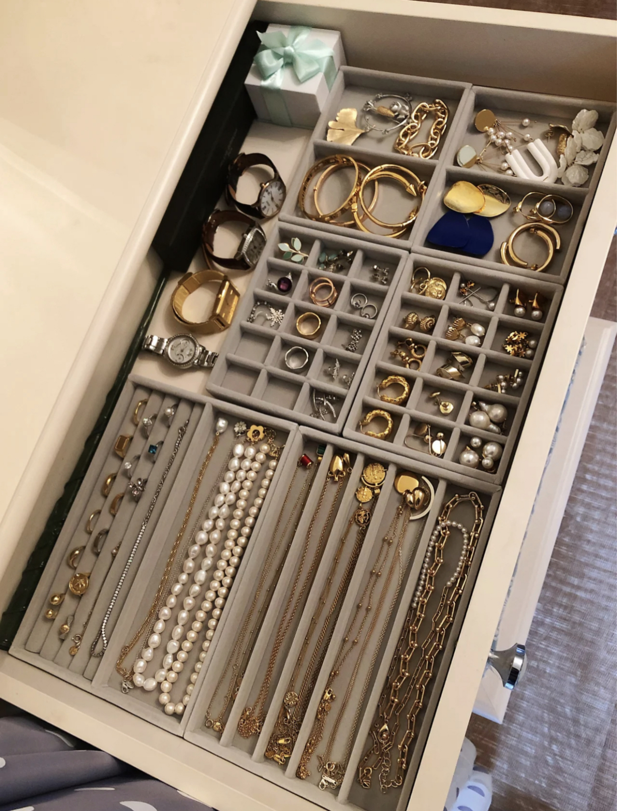 淘汰2种落地衣架后,终于收获实用次净衣架,现在家里真利落!