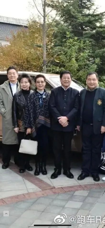 长津湖|她是如何做到让她的男人们都死心塌地的？