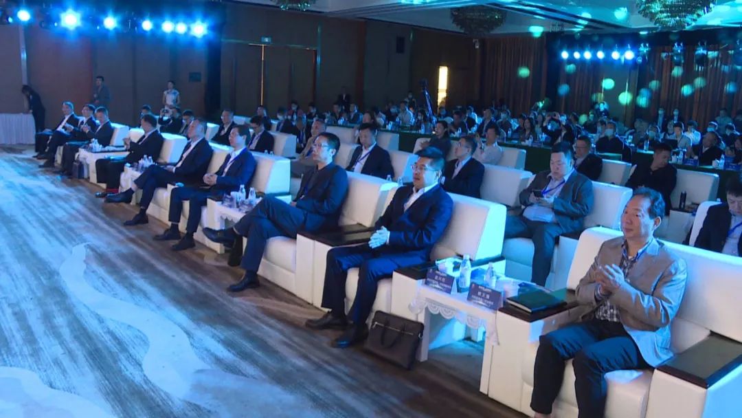 微观什邡 无人机适航与应用创新论坛在德阳举行