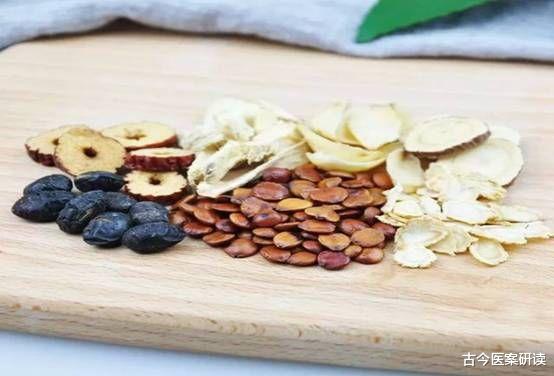 失眠|失眠怕的不是牛奶,而是它,每天睡前吃点,熟睡如婴儿