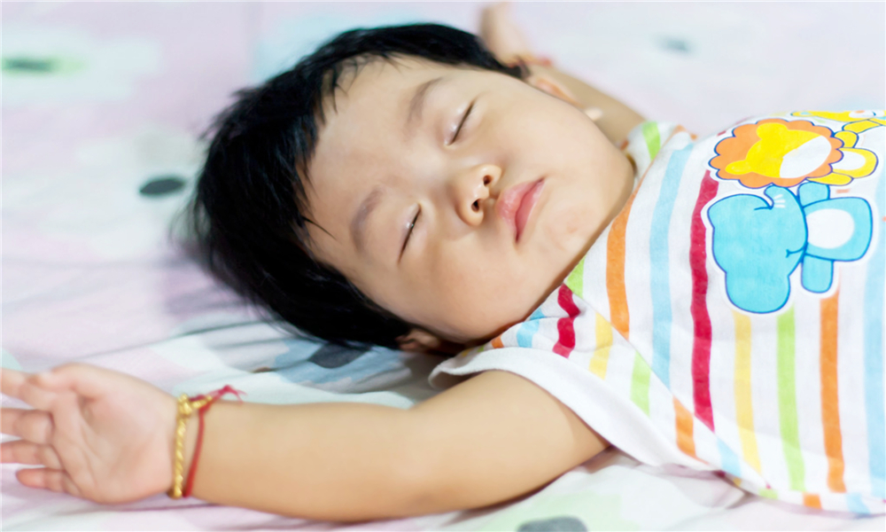 糖果的妈妈|夏季能给宝宝吹空调吗？这些问题需注意，清凉与健康“并重”