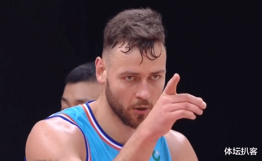 辽宁男篮|6分惜败！CBA惨烈一战：辽宁队遭大逆转，火爆冲突，外援疯狂庆祝