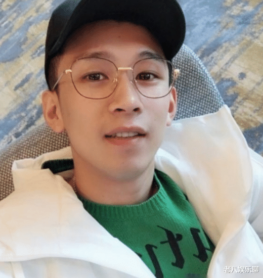 杨钰莹|赵本山“准女婿”长相被吐槽，网友：嫌自己家族的脸不够长吗？