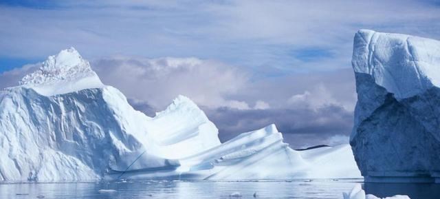 北极 北极“高烧”不断，史前生物遗骸接连出现，冰层下的病菌或将苏醒