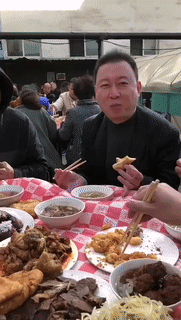书尽心生|神回复：年纪这么大的奶奶还在两班倒，我们有什么资格不努力？