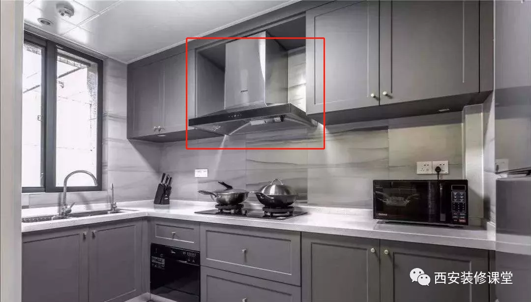 厨房管道真丑,人家为啥这么好看