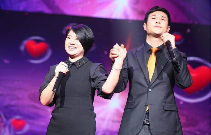 小沈阳|有种“整容”叫小沈阳妻子，乡土气息消失不见，意外撞脸韩国女神