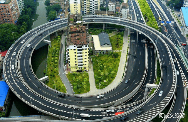 广州市|广州因祸得福的钉子户，因拆迁费惨被开发商放弃，却赚得盆满钵满