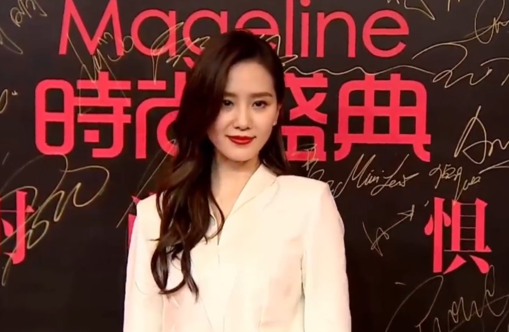 倪妮|165cm刘诗诗与170cm倪妮CP走红毯，一个女人味十足，一个气场全开