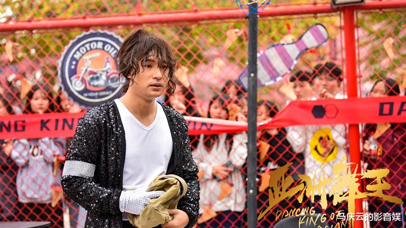 张嘉倪|《亚洲舞王》果然拍成电影，尼古拉斯·赵四成主角，刘小光这次行