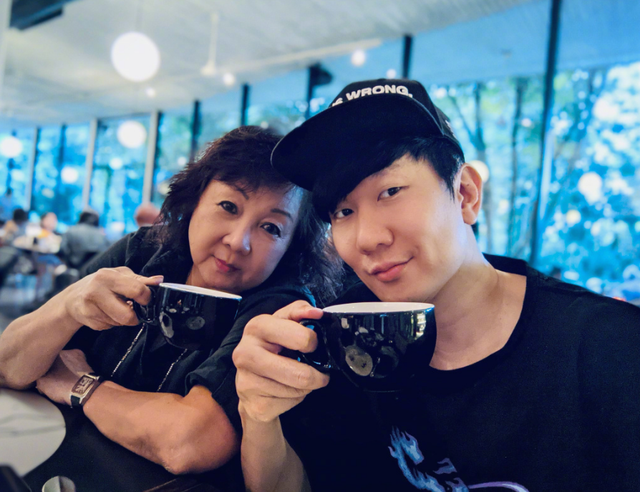 黄子韬|“家世显赫”的7位明星：有的全家都是“老总”，有的家里真有矿