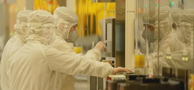 90后宝妈经验|中国“芯”破世界纪录，台积电万分紧张，下一个后怕的将是美国！