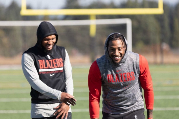 达米恩·利拉德 疯了吧！6换1大交易！利拉德联手超级状元？这下真能干崩NBA