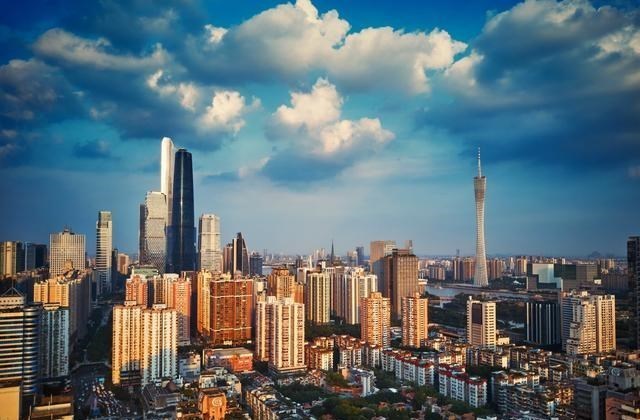 楼市|2021年“金九银十”落空，买房人变少，开发商压力巨大
