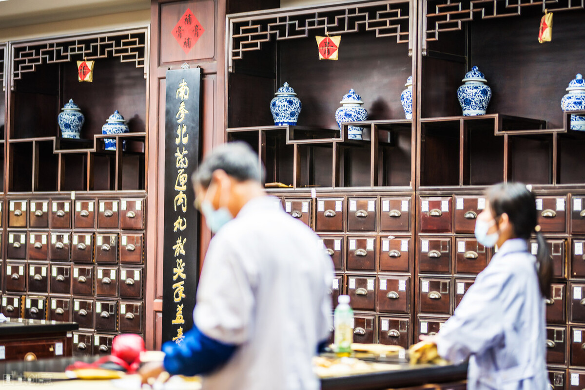 经络穴位理论敷熨 16个激素小知识,帮你快速、安全地降下尿蛋白