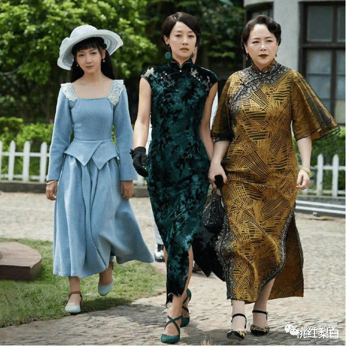 景甜|巩俐曾靠旗袍称王，娜扎跟景甜的距离，差了不止一个假屁股