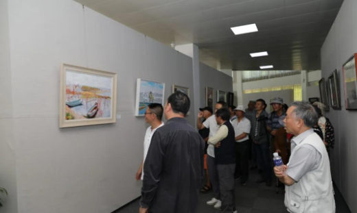 安宁快报 26位昆明美术名家作品到安宁巡展