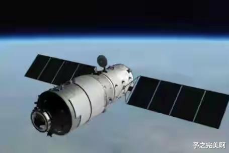 天宫一号和二号完成任务后,为什么不让它飞向宇宙,而且坠落太平洋?