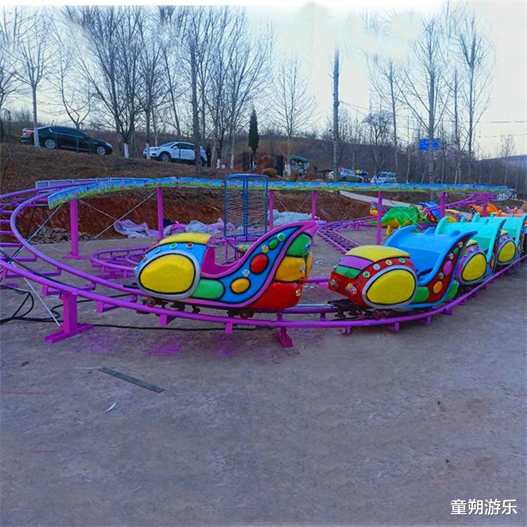 这才是太空穿梭游乐设备
