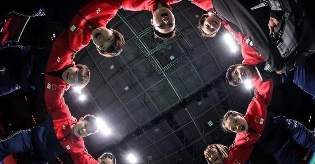 炄锌说 14天内三胜日本队！中国队杀进汤姆斯杯决赛，5年后重夺尤伯杯