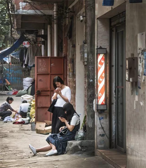 大盗 四处作案的14岁采花大盗，作恶多端终沦为阶下囚