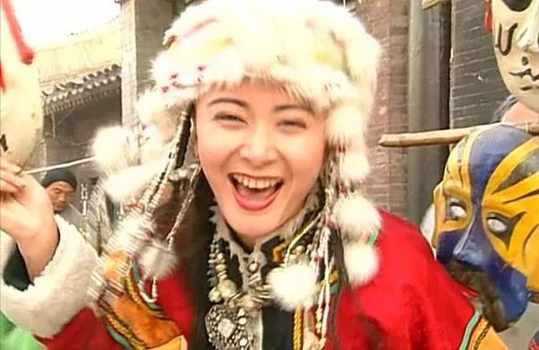 张恒|张恒和老公结婚多年，育有两个女儿，老公是圈外人？还是王挺？