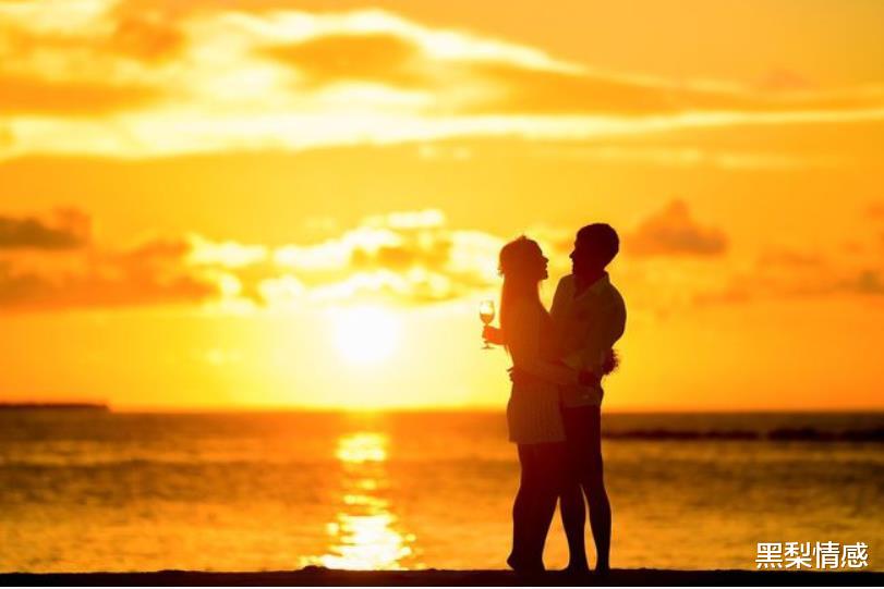 黑梨情感|女人被男人深爱的秘诀:“折腾”!
