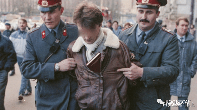 白发渔樵江渚上 前苏联时代, 私人拥有美元是会被枪毙的犯罪行为